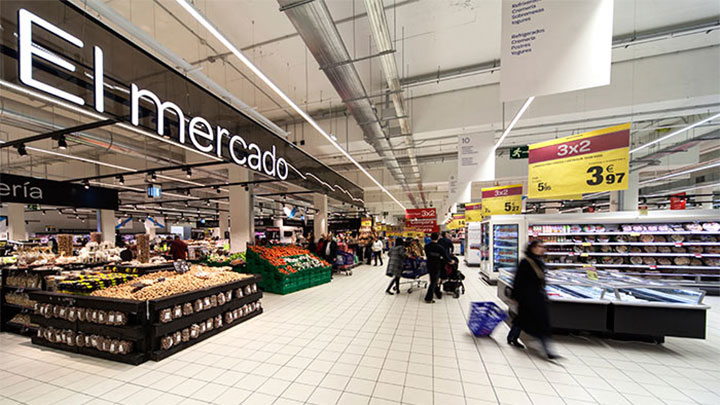 Το σουπερμάρκετ Carrefour Santiago φωτίστηκε με έναν συνδυασμό τεχνολογίας LED και έξυπνων συστημάτων ελέγχου φωτισμού