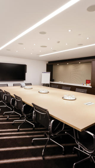 Αυτή η αίθουσα συσκέψεων στην Westfield Σίδνεϊ χρησιμοποιεί συστήματα ελέγχου φωτισμού της Philips για εξοικονόμηση ενέργειας
