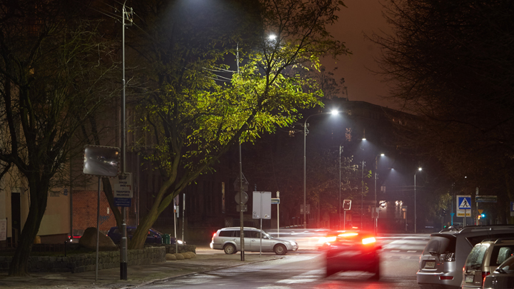 Η πόλη Szczecin συνδέει τη ζωή με το φως