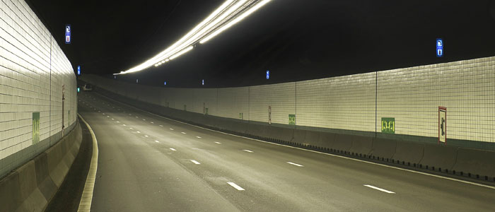 Σήραγγα φωτισμένη από την Philips Lighting