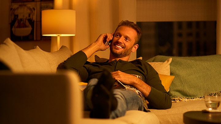 Θερμό φως LED από τη Philips